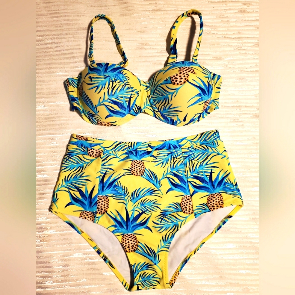 NWT Cupshe Bikini Set